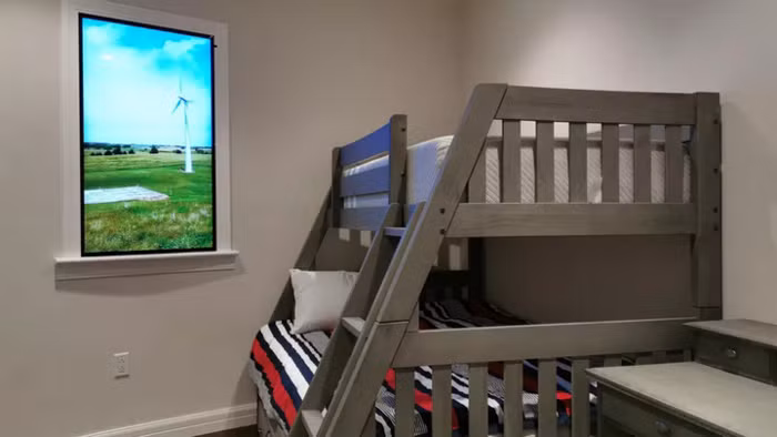 Các khung cửa sổ kỹ thuật số kết nối với một camera cho phép người ở trong nhà có thể quan sát được khung cảnh bên ngoài.