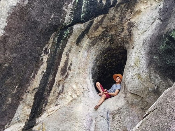 Những video chất lượng cùng nghị lực vượt lên hoàn cảnh, Sang Vlog dần nhận được nhiều sự yêu quý của người xem. Hiện tại kênh Youtube của Sang Vlog sở hữu gần 2 triệu người đăng kí, trong đó các video được đăng tải trên kênh cũng hút hàng triệu lượt xem.