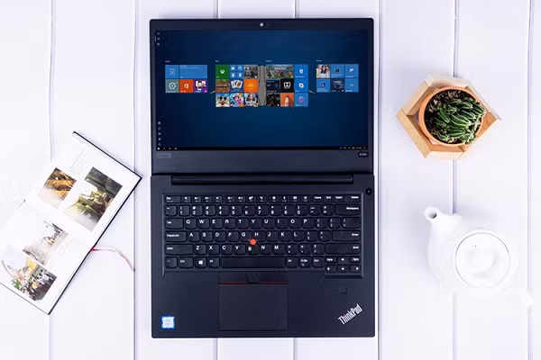 Với màn hình kích thước 14 inch, độ phân giải HD, cho chất lượng hình ảnh cao, hiển thị sắc nét và công nghệ âm thanh Dolby Home Theater đỉnh cao, Lenovo ThinkPad Edge E480 chắc hẳn sẽ “chiều lòng” nhiều tín đồ công nghệ. Ảnh: tiki