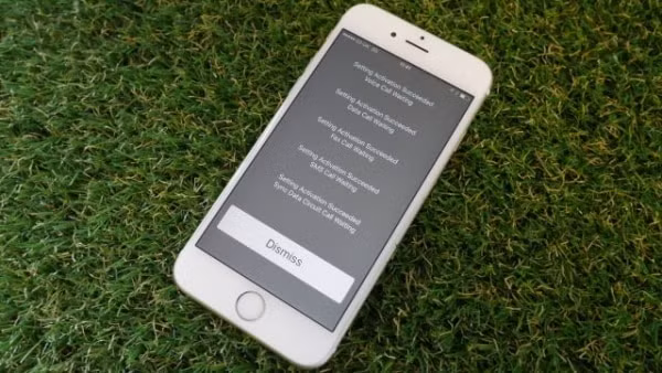 Bằng cách nhấn *43# và nhấn gọi, bạn đã kích hoạt một chế độ gọi là Call Waiting. Khi chế độ này được kích hoạt, iPhone sẽ thông báo tới người dùng nếu có một cuộc gọi thứ hai đang đến trong khi bạn đang nghe cuộc gọi đầu tiên. Chế độ này thậm chí cho phép người dùng chọn trả lời luôn cuộc gọi đến sau.