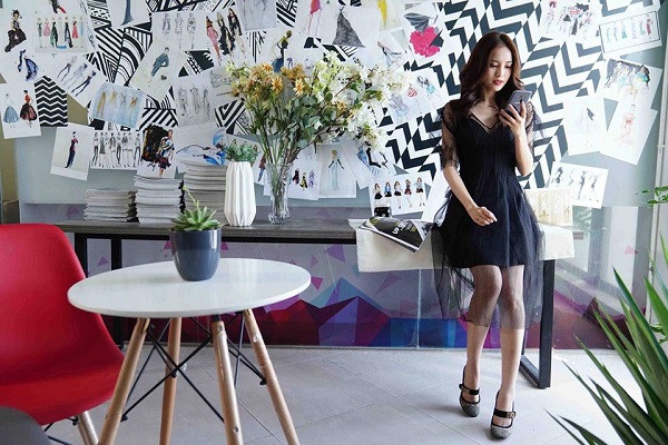 …xuất hiện cả trong bộ phim hot “Cua lại vợ bầu”. Ảnh: FBNV