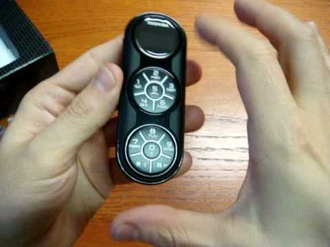 Thiết kế kết hợp ba vòng tròn, vòng trên cùng đặt màn hình và hai vòng bên dưới đặt bàn phím. Nó không chỉ khiến Toshiba G450 trông xấu xí mà còn làm cho người dùng bị ức chế khi sử dụng. Mời quý độc giả đón xem thêm video Tá hoả với thủ phạm ngốn pin iPhone - Nguồn: KÊNH VTC1