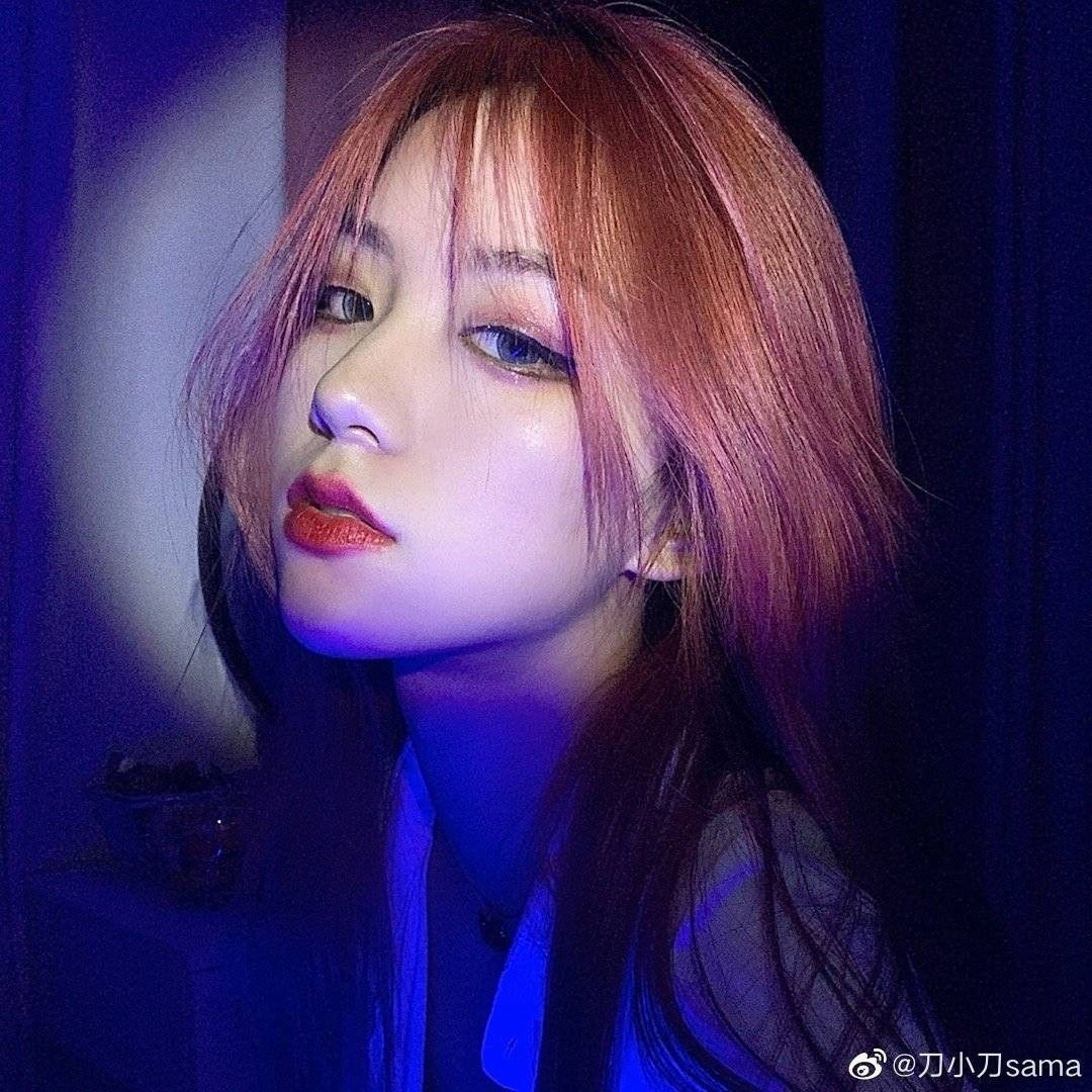 Tiểu Đao từng là một cosplayer, cô nàng thường cosplay những nhân vật cổ trang hoặc nhân vật khá thục nữ, dịu dàng và dễ thương.