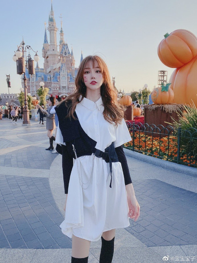 Mỗi lượt đăng bài của cô nàng đều cơn mưa khen ngợi từ người hâm mộ.