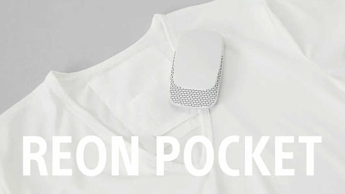 Thiết bị có hình dáng chữ nhật, nhỏ trong lòng bàn tay và nặng chưa tới 100 gram. Khi dùng, sản phẩm được đặt trong chiếc áo thiết kế riêng, có vị trí nằm dưới cổ áo phía lưng. Tấm silicon tiếp xúc với cơ thể sẽ toả ra nhiệt độ làm mát hoặc giữ ấm, không gây tiếng ồn.