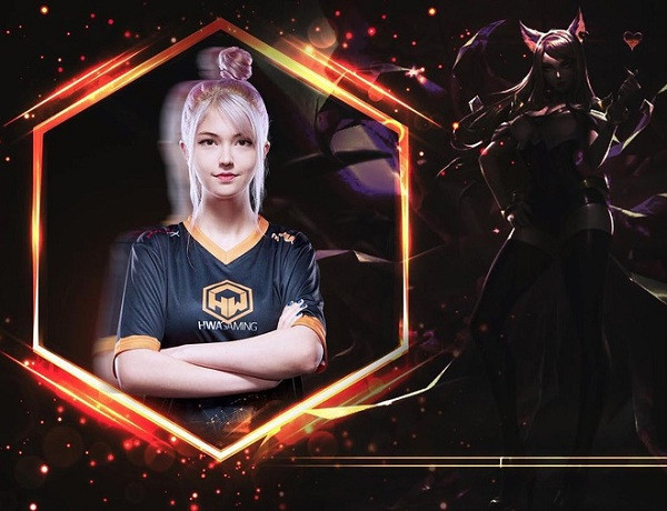 Sylchasie giữ vị trí đường giữa (Mid Laner) thuộc team İstanbul Wildcats từ tháng 4/2019. Trước đó, Sylchasie khởi đầu sự nghiệp game thủ chuyên nghiệp của mình vào tháng 12/2018 dưới màu áo của HWA Gaming.
