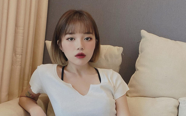 Lý do Linh Ngọc Đàm công khai ảnh chụp màn hình chuyển khoản này là vì nhân dịp mở Q&amp;A trên Instagram nên muốn kêu gọi thêm thôi còn thực tế cô nàng đã ủng hộ trước đó rồi.