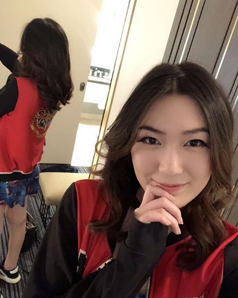 Hafu là một game thủ World of Warcraft và Hearthstone chuyên nghiệp, đồng thời là streamer chính thức của đội tuyển G2 Esports.
