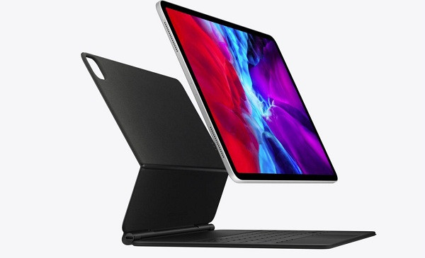 Điểm đặc biệt của sản phẩm mới ra mắt này là bàn phím Magic Keyboard độc đáo, dạng cắt kéo, hỗ trợ đèn nền, có hỗ trợ trackpad. Bàn phím này được gã khổng lồ Apple mô tả là ''thiết kế lơ lửng với góc điều chỉnh độ nghiêng mượt mà'', biến chiếc máy tính bảng trở thành laptop thực thụ.