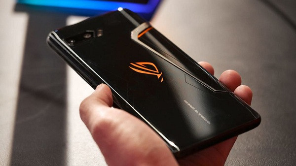 Asus ROG Phone 2 (509.060 điểm).