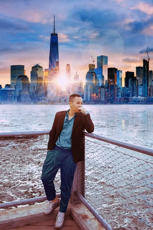 Nửa năm với hành trình đến rất nhiều nơi như Paris, Dubai, Cappadocia, Bali, Maldives, Phuket, Switzerland, Positano..., Vũ Khắc Tiệp đã có được thành quả là 1 livestream và 24 tập vlog lung linh. Đến nay, kênh Youtube của ông bầu nổi tiếng đã đạt gần 600 nghìn lượt subcribes.