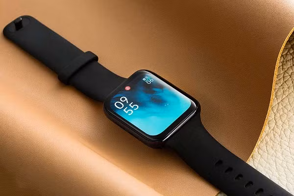 Màn hình của OPPO Watch 41mm có kích thước 1.6 inch với mật độ điểm ảnh cực cao lên tới 326ppi.