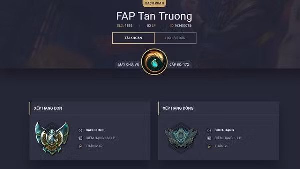 Tên tài khoản ingame của danh thủ này là FAP Tan Truong và hiện đang ở rank Bạch Kim II. Đã hơn 30 tuổi nhưng Tấn Trường vẫn thi đấu ở một trong những vị trí "gánh team" của LMHT.
