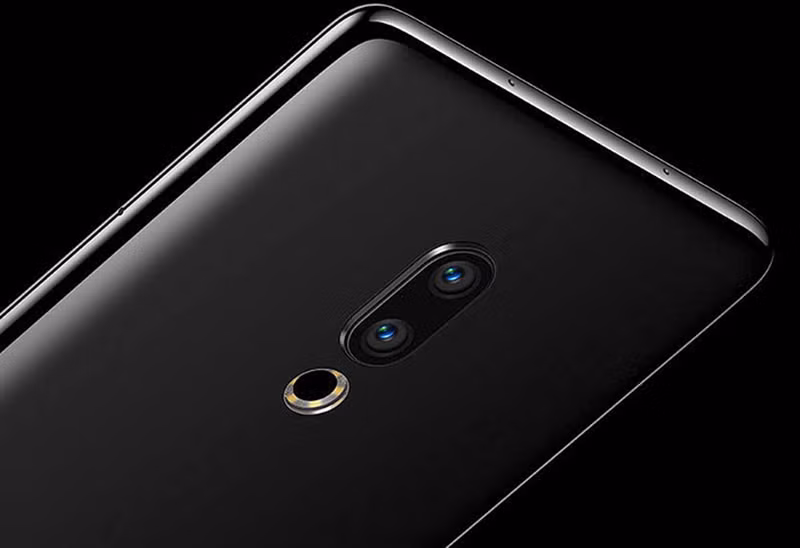 Nếu bạn muốn sạc thì Meizu cung cấp cho điện thoại công nghệ sạc không dây nhanh 18W Super Wireless mCharge. Bảng sạc không dây mới được Meizu ra mắt có thể đạt được sạc nhanh không dây 18W ổn định và liên tục.