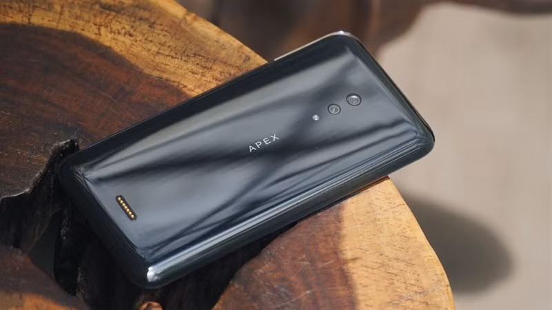 Để thay thế các phím âm lượng và phím nguồn, Vivo trang bị một công nghệ nút bấm cảm ứng lực giúp bạn vẫn có thể sử dụng bình thường mặc dù không có phím bấm.