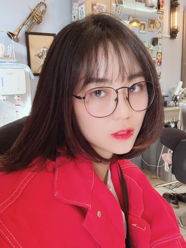 Vẻ ngoài xinh xắn, khả năng tương tác với khán giả tốt mỗi lần lên sóng chính là chìa khóa giúp MisThy có được thành công như hiện tại.