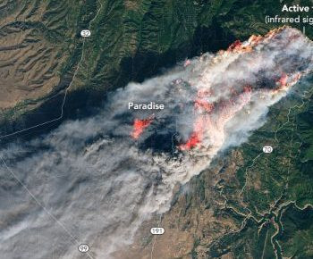 Hệ thống ảnh viễn thám giám sát để tìm kiếm và cứu hộ hàng hải bao gồm bốn mô-đun, mô-đun vệ tinh giám sát, mô-đun phát hiện tàu thuyền, mô-đun phân tích trạng thái biển và mô-đun xử lý tích hợp. Mô-đun phát hiện tàu có ba chức năng là định vị vị trí tàu, xác định/phân loại loại tàu và dự đoán hướng di chuyển của tàu. Phân tích trạng thái biển chủ yếu ước tính hướng độ cao sóng và hướng dòng chảy.