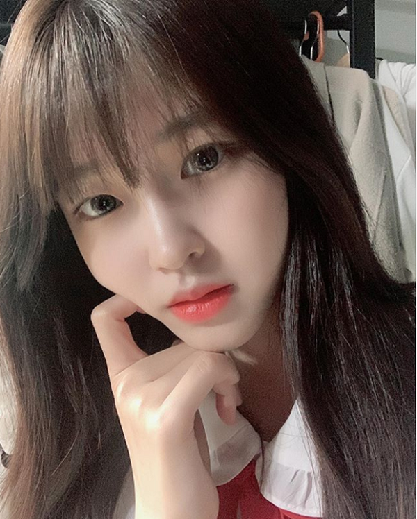 Việc ngồi hàng chục tiếng đồng hồ chơi game trước máy tính và stream trước camera không phải là điều mà ai cũng thể làm được.