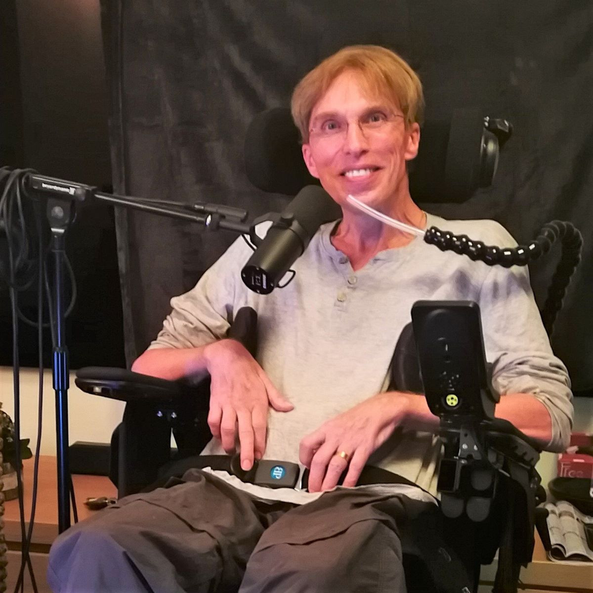 Ông Morgan sẽ tiếp tục trải qua những lần nâng cấp và cải tiến khác để trở thành nửa người nửa máy. Vị tiến sĩ thậm chí còn đang lên kế hoạch kết hợp với trí tuệ nhân tạo để điều khiển mình dễ dàng hơn.