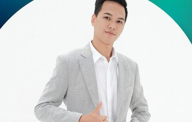 Đến hiện tại có thể nói, dù mới 24 tuổi thế nhưng Chim Sẻ Đi Nắng đã có trong tay dường như tất cả mọi thứ, từ sự nghiệp, từ niềm đam mê và ngay cả tình yêu đẹp chàng trai này cũng khiến nhiều người phải ghen tị.