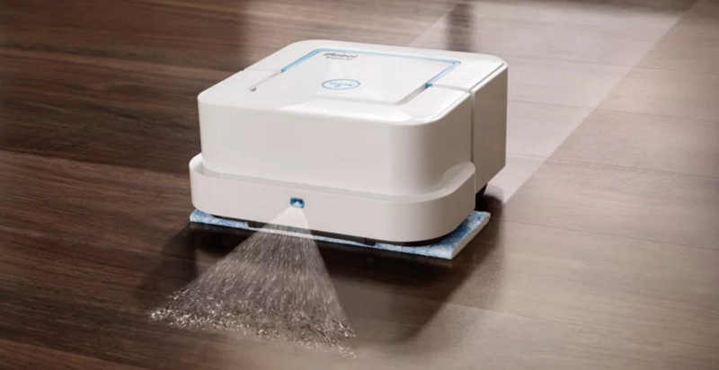 Braava Jet là robot lau sàn nhà có thể giúp bạn hút bụi và lau sạch mọi vết bẩn ở những nơi khó chùi nhất. Tất cả những gì bạn phải làm đó là đặt một miếng lót sạch dưới thiết bị và nó sẽ tự động lau chùi hay làm khô sàn nhà, bất kể đó là sàn gỗ, đá hay gạch.