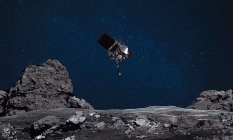 Bennu là một trong những vật thể vũ trụ cổ xưa nhất được biết đến trong hệ Mặt trời, ước tính khoảng 4,5 tỷ năm tuổi.