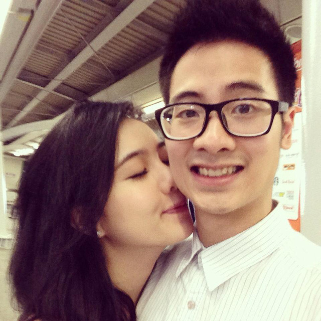 Ngoài sự nghiệp, chuyện tình cảm của JV và hot girl Mie Nguyễn cũng từng khiến người hâm mộ quan tâm.