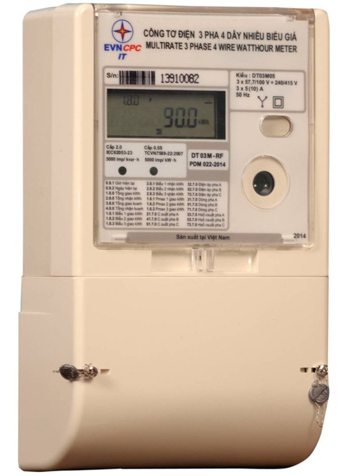 Độ chính xác công tơ điện tử đến ± 1%, cao hơn so với công tơ điện cơ (± 2%). Bên cạnh đó công tơ điện tử hoạt động tin cậy, ổn định, kết cấu nhỏ gọn, thuận tiện trong việc lắp đặt hơn những sản phẩm khác.