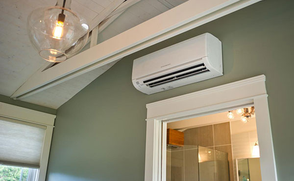 Chọn điều hòa phù hợp: Dựa vào diện tích phòng định trang bị điều hòa mà bạn nên chọn loại nào phù hợp nhất. Việc này giúp điều hòa làm mát nhanh hơn và tiết kiệm điện đáng kể do giảm được lượng điện năng tiêu thụ.