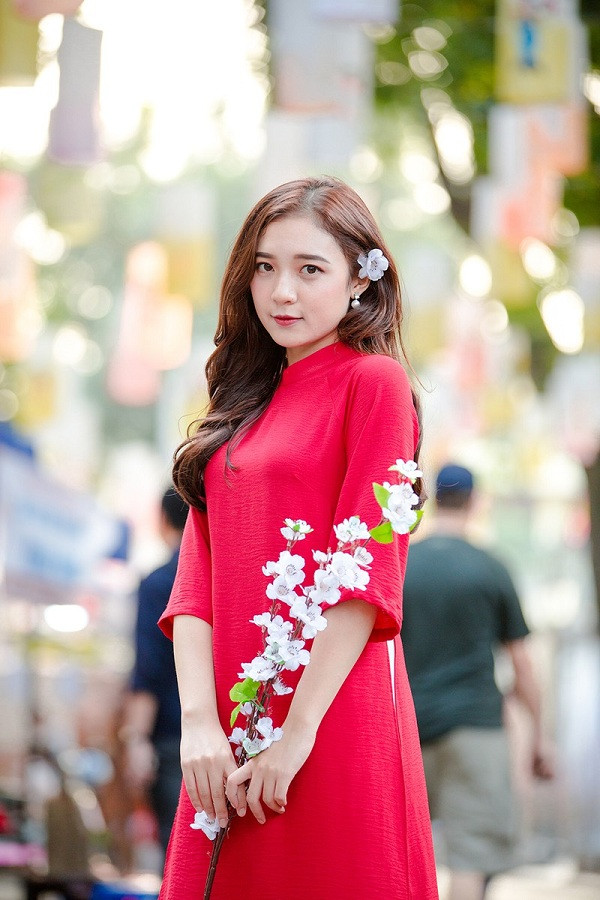 Cô nàng thường xuyên chia sẻ những hình ảnh đời thường xinh đẹp, nhận được cơn mưa thả tim của dân mạng.