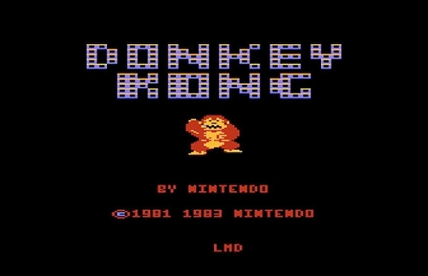 Tựa game Donkey Kong xuất hiện trên máy Atari 400 có một bí ẩn mà không phải game thủ nào cũng có cơ hội thấy được, đó là dòng chữ LMD.