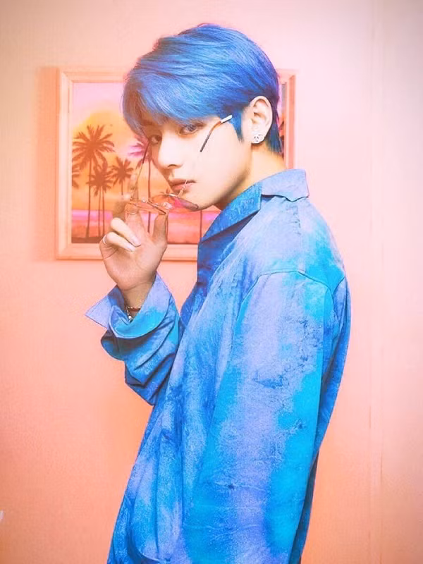 Không chỉ PUBG, mà những tựa game khác được BTS gợi ý như BTS World, SuperStar BTS, Overwatch hay KMHT,...cũng được người hâm mộ tìm kiếm và chơi ''nhiệt tình''.