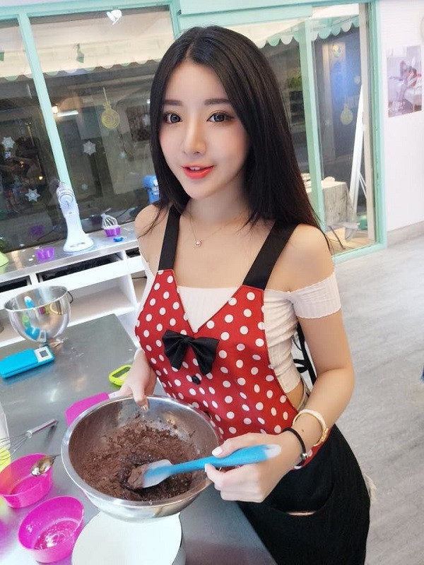 Nhan sắc vạn người mê cùng body khiến 500 anh em game thủ phát cuồng.