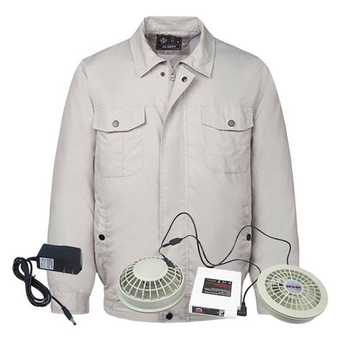 Tuy nhiên, trái ngược với quảng cáo đảm bảo chống nắng 100%, nhiều người đã sử dụng sản phẩm này lại phản ánh là dùng khá bất tiện bởi chỉ được một khoảng thời gian nhất định vì phải phụ thuộc vào lượng pin. Ngoài ra, bộ quần áo gắn quạt kèm thêm bộ sạc pin nên nặng hơn nhiều lần so với chiếc áo thông thường, khá bất tiện cho người mặc khi di chuyển. Bên cạnh đó, tính năng "điều hoà" được coi là khá vô dụng khi không thể làm mát được.