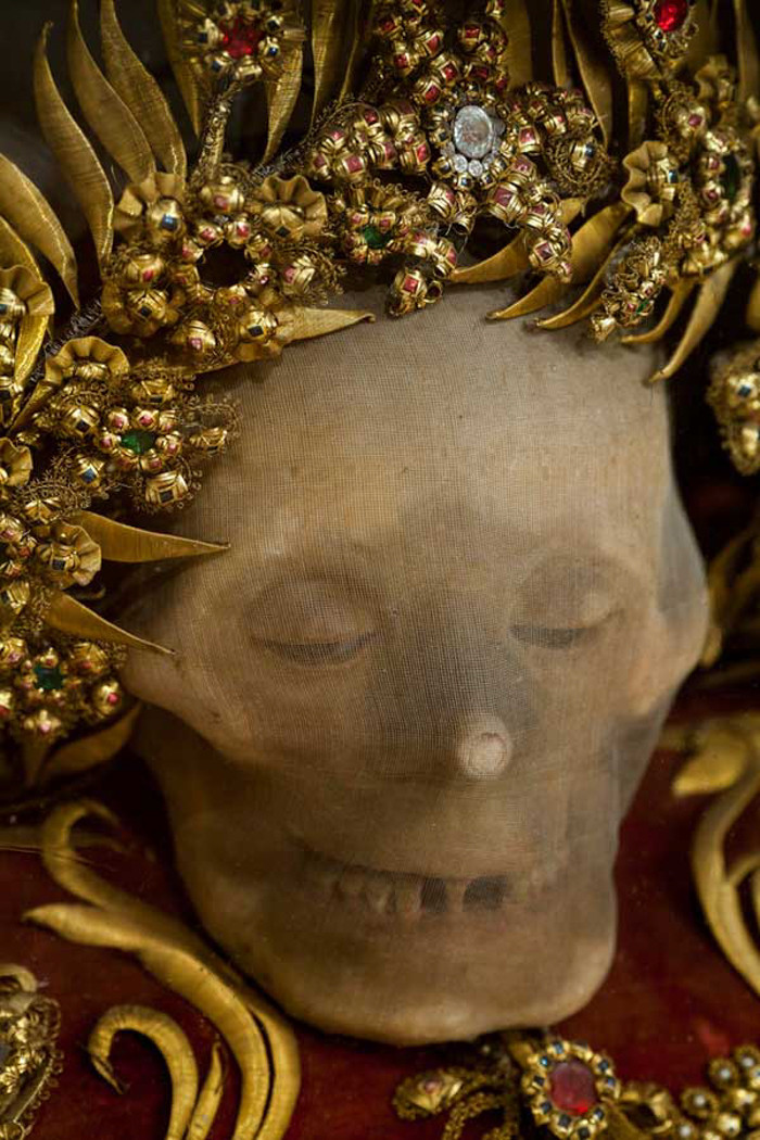 Bộ sọ trang trí được tìm thấy ở Heiligkreuztal - Đức.