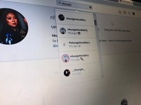 Lợi dụng điều này, hàng trăm trang Facebook, fanpage giả mạo cô gái nhiễm Covid-19 được lập ra, nhằm thu hút những phẫn uất của dân mạng, câu like và tăng tương tác để bán lại tài khoản. Hình ảnh, thông tin được sao chép từ tài khoản chính chủ đã bị khóa trước đó.