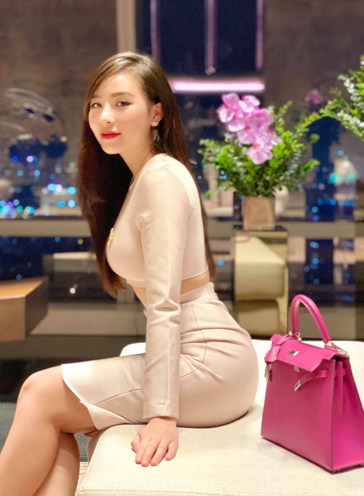 Phương cho hay, mỗi ngày cô đều tập gym khoảng 45 đến 60 phút để duy trì vóc dáng.