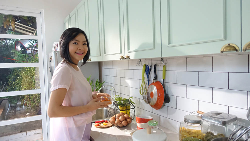 Kênh YouTube này cũng thu về một lượng view "khủng" không kém cạnh gì các kênh nổi đình đám khác.