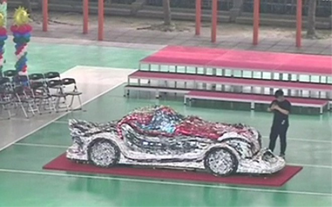 Kích cỡ của chiếc xe này giống như chiếc xe hơi thật.