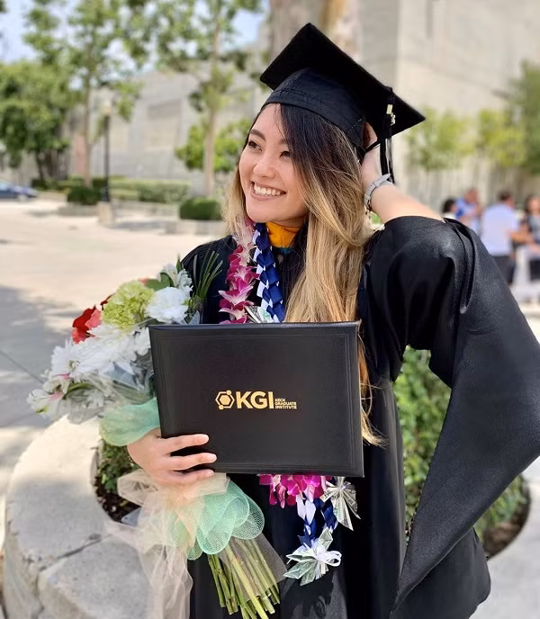 Trong buổi phát sóng đầu tiên với tư cách streamer toàn thời gian, PotasticP đã nhận tiền donate (quyên góp) và quà từ người hâm mộ. Đặc biệt nhất là món quà khủng từ người xem "JimmyKibaX".