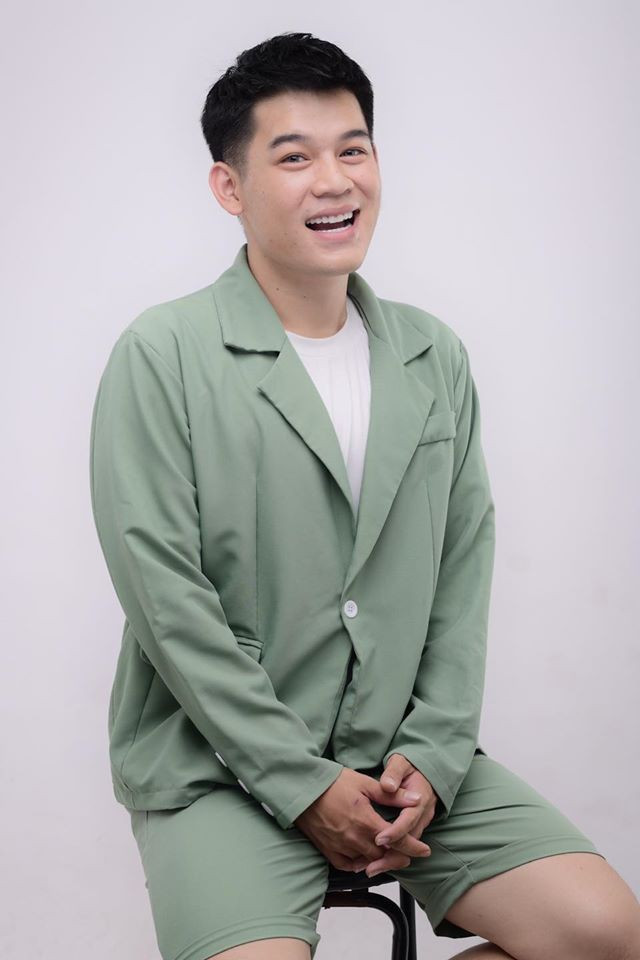 Với 3,1 triệu người theo dõi trên TikTok, anh chàng thường cho ra các nội dung xoay quanh cuộc sống đời thường dân dã của mình.