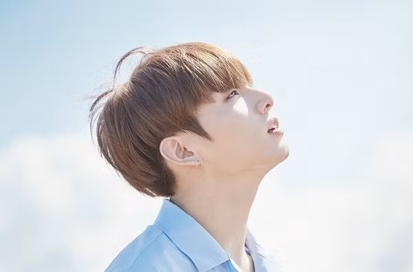 Màn gameplay tuyệt vời của Jungkook khi hóa thân thành nhân vật Widowmaker đã thu hút sự chú ý của rất nhiều gamer Overwatch chuyên nghiệp, chẳng hạn như OGE Blizzcon từ Los Angeles Gladiators - một đội esportschuyên nghiệp của Mỹ có trụ sở tại California.