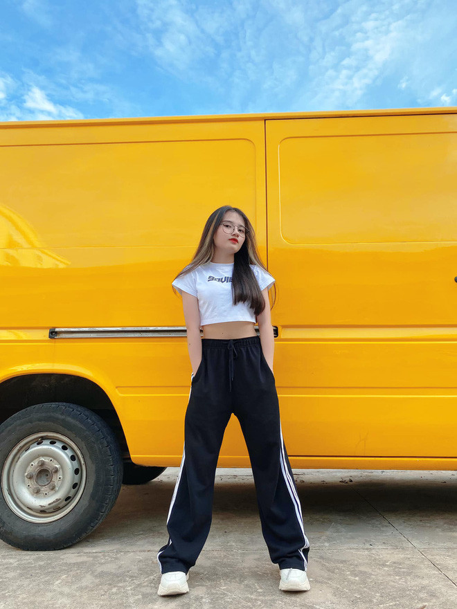 Thông tin này khiến dân tình tiếc hùi hụi vì những tưởng rằng cặp đôi trai xinh gái đẹp sẽ làm nên câu chuyện tình yêu đẹp trong làng game.