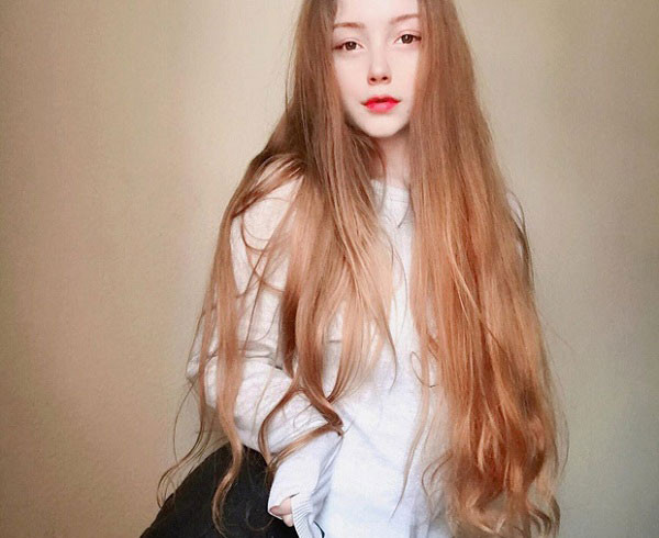 Hãy cùng chiêm ngưỡng nhan sắc thiên thần và body hút mắt của nữ game thủ nổi tiếng Nam Mỹ.