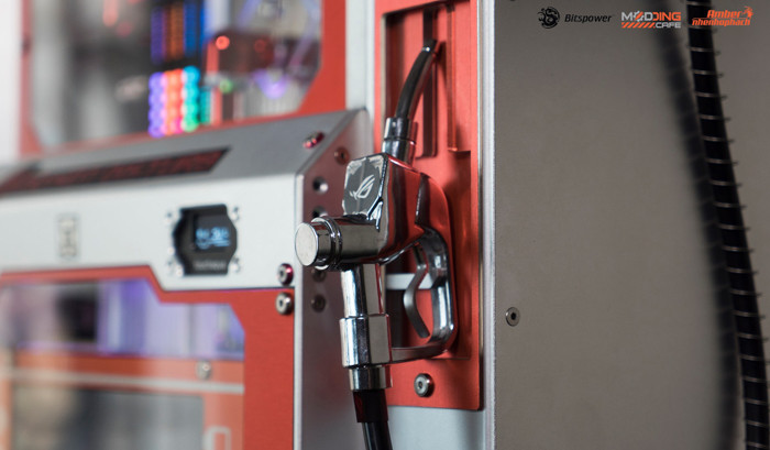 Đây là sự kết hợp hài hòa với từng chi tiết nhỏ, vô cùng hợp lý mà vẫn rất bắt mắt, lại đủ tải để toàn bộ các chi tiết hoạt động mát mẻ trong không gian hẹp bí khí.