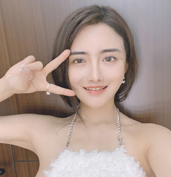 Lượt view trên những video stream của Guazha luôn cao ngất ngưởng dù cô có đang chơi game hay chỉ đơn giản là đứng nhảy và nói vài câu tương tác.