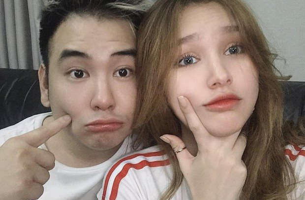 Fan của Xemesis thích thú với cô bạn vừa xinh xắn lại dễ thương của anh chàng nhưng ngỡ ngàng khi biết cô nàng kém Xemesis tận... 13 tuổi.