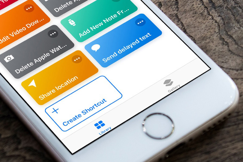 Muốn hẹn giờ gửi tin nhắn trên iPhone cần thông qua ứng dụng thứ 3. Một trong những ứng dụng miễn phí phổ biến trên App Store là SMS Schedule.