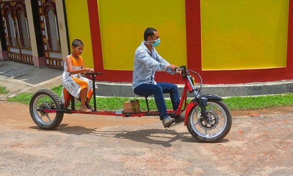 Theo kỹ sư Ấn Độ, anh cũng không có ý định biến chiếc xe của mình thành một sản phẩm thương mại. Thay vào đó, anh mong muốn sử dụng nó như công cụ nâng cao nhận thức của mọi người về tầm quan trọng của việc giãn cách xã hội trong mùa dịch.