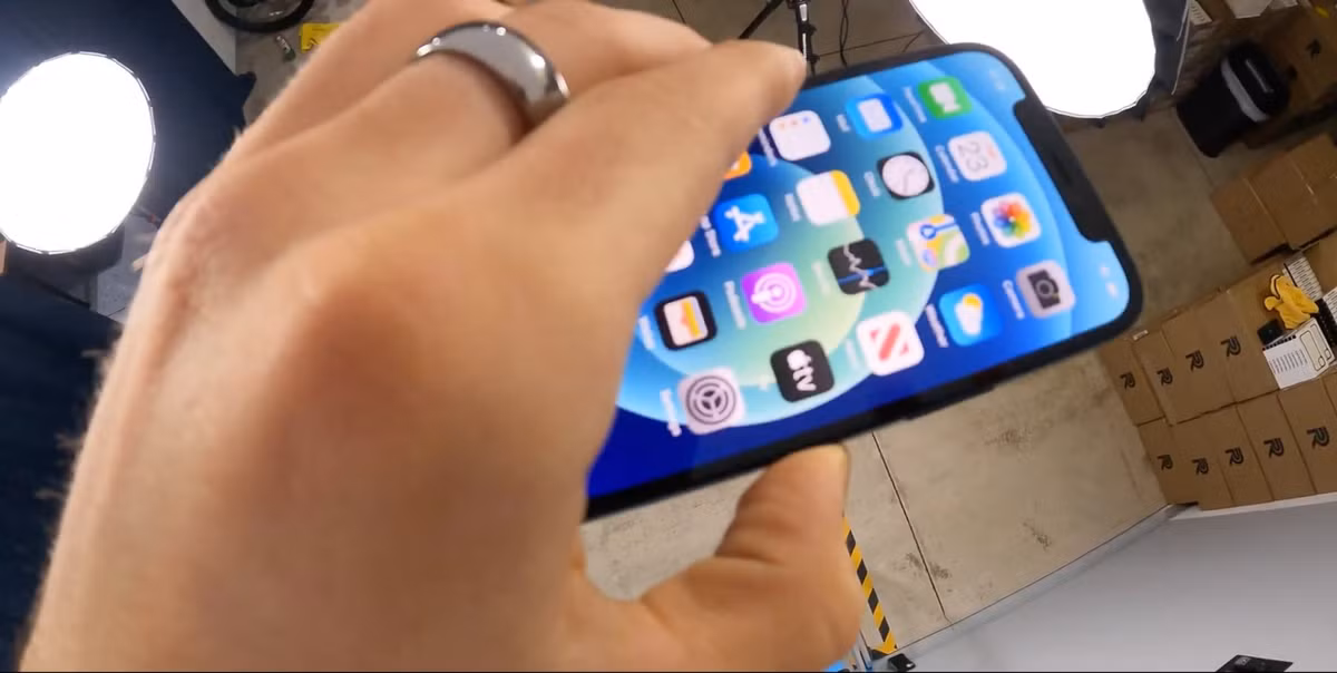 Tiếp tục là độ cao 5m thả mặt lưng xuống.